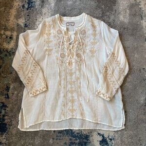 Johnny Was Workshop white embroidered bohemian peasant tunic blouse sz Large